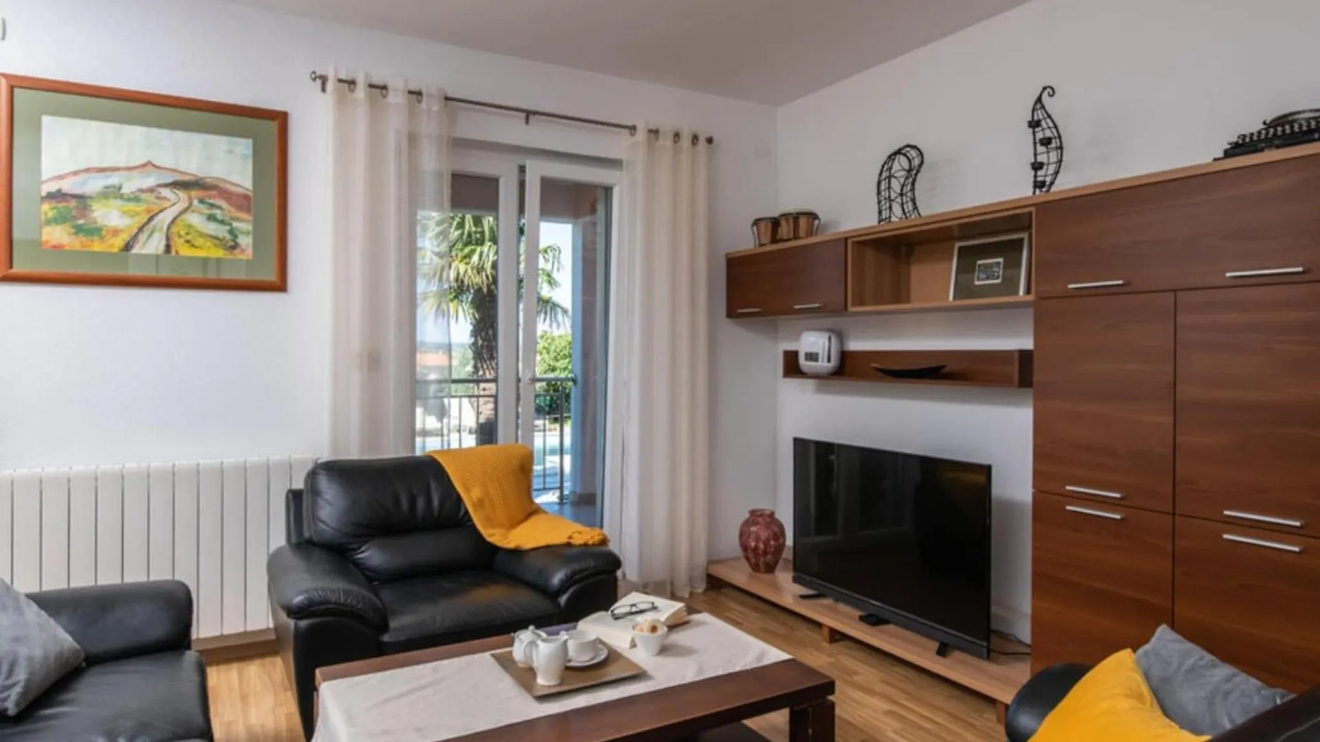 Breg Ivanovci - Three Bedroom Villa With Swimming Pool لابين