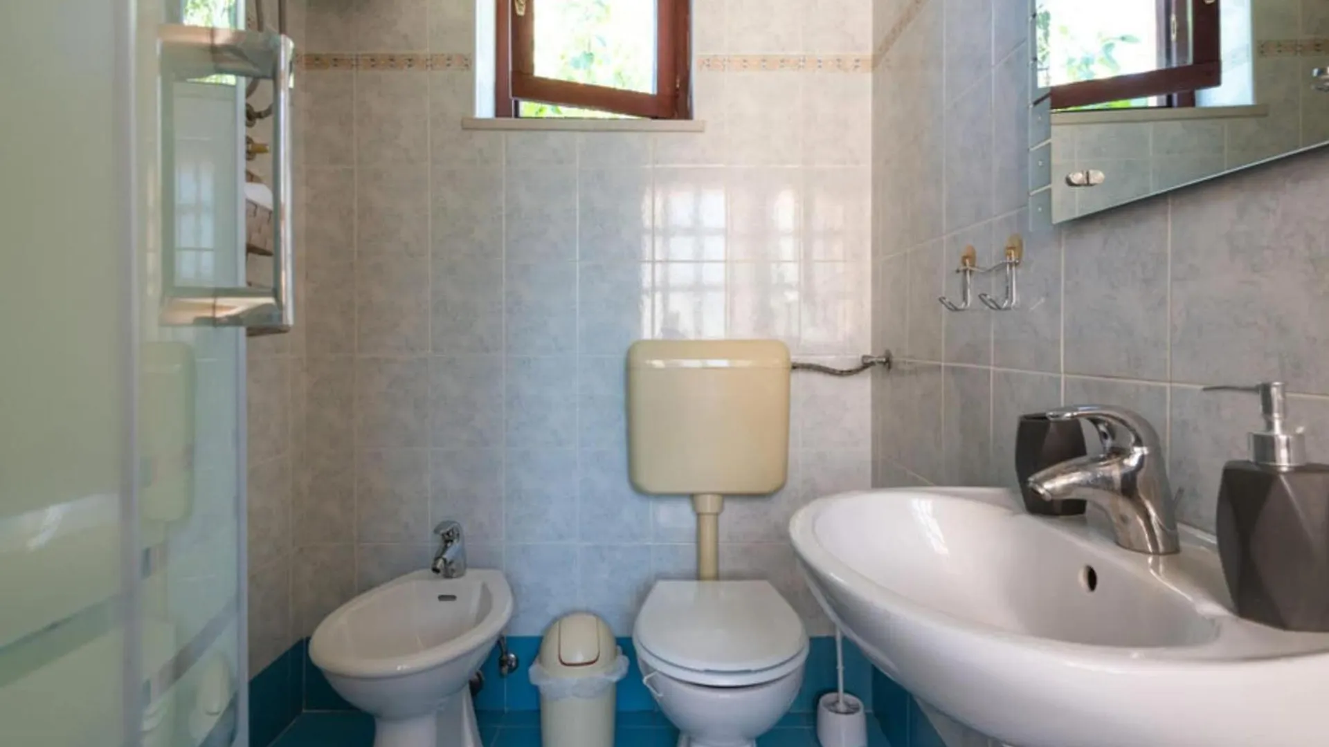 Breg Ivanovci - Three Bedroom Villa With Swimming Pool Labin