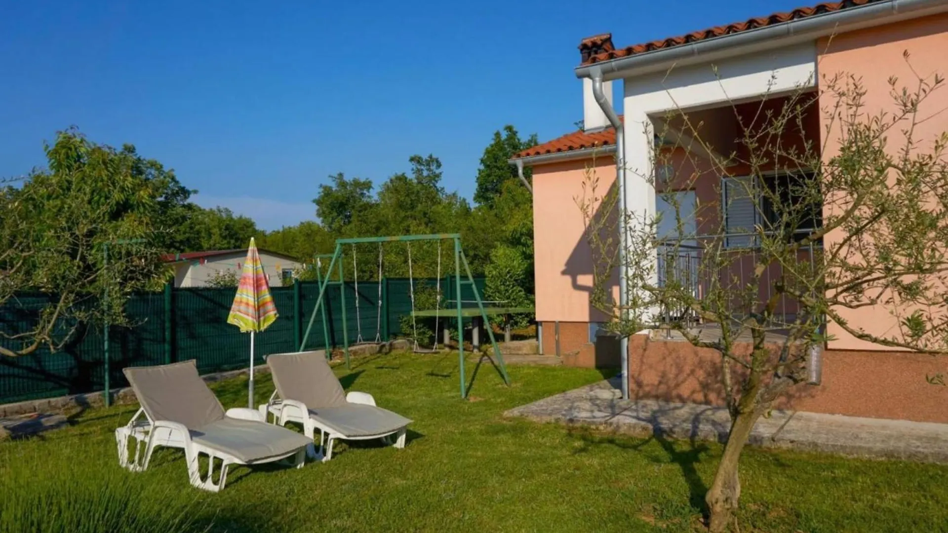 Breg Ivanovci - Three Bedroom Villa With Swimming Pool Labin